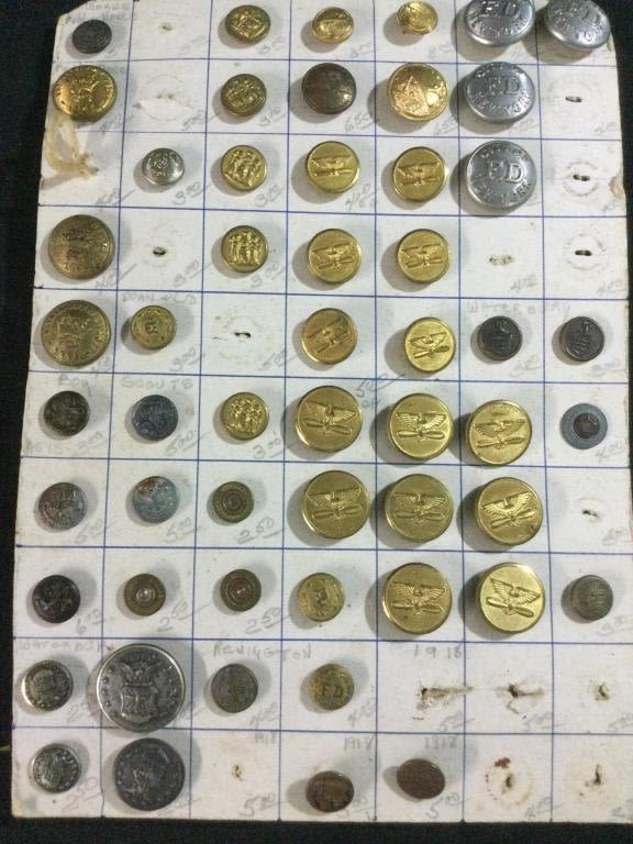 Lot 112: Antique Military Buttons