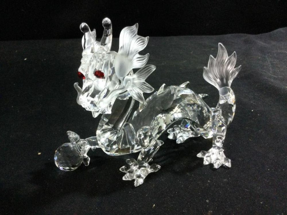 Lot 118: Swarvoski Dragon