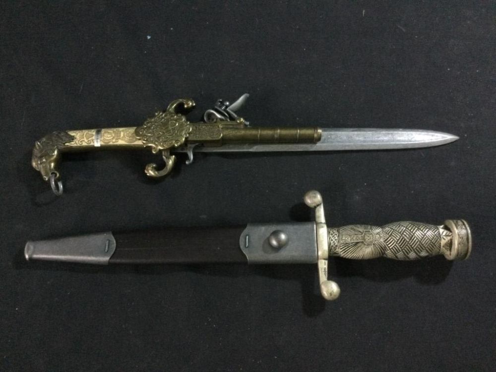 Lot 159: Fantasy Knife & Repro Knife