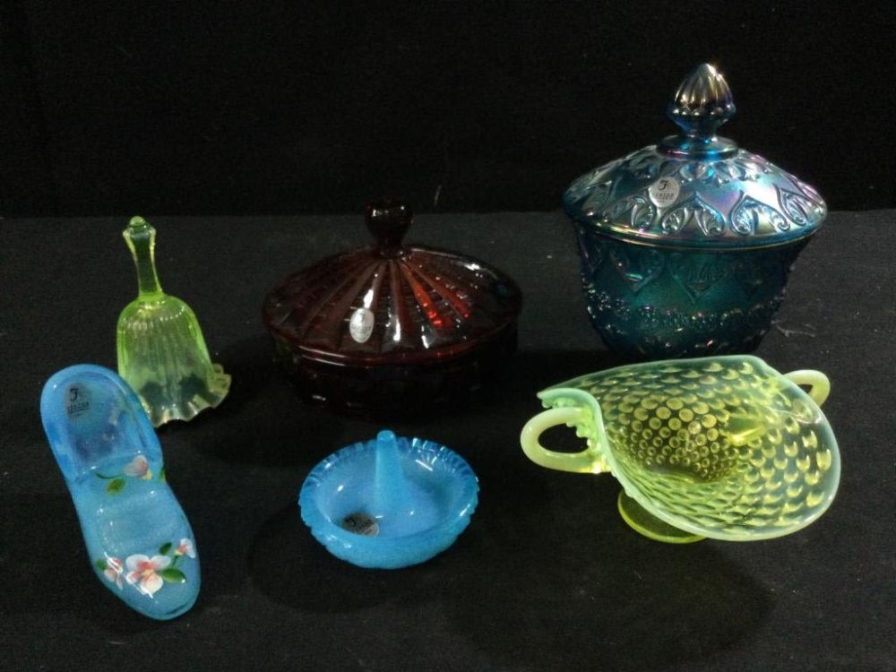 Lot 182: Fenton Glassware
