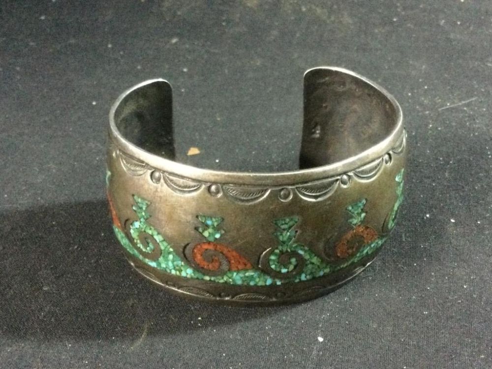 Lot 247: Navajo Cuff Bracelet