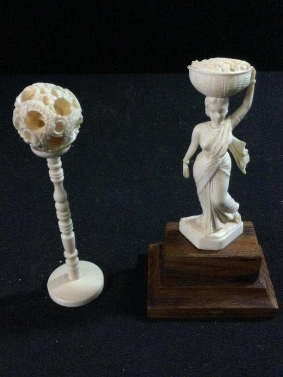 Lot 253: Carved Pieces