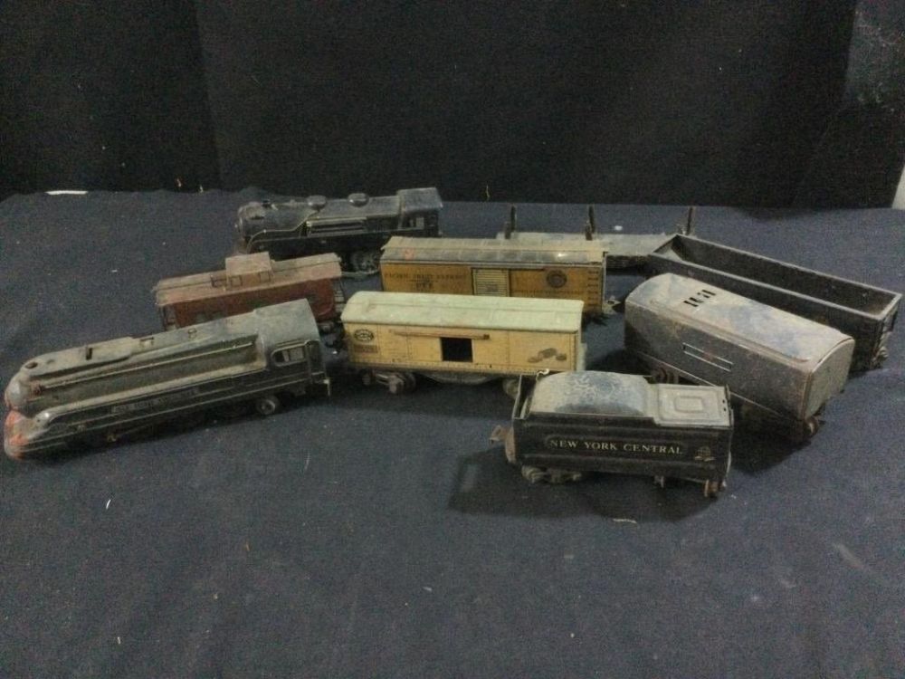 Lot 3: Vintage Trains