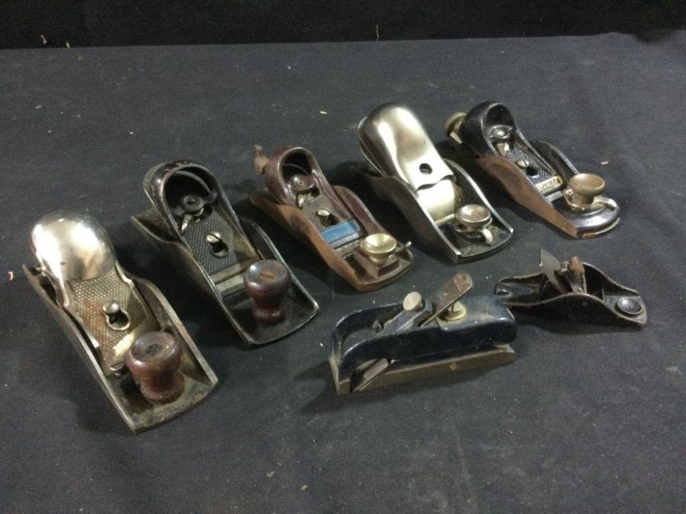 Lot 74: Vintage Planners
