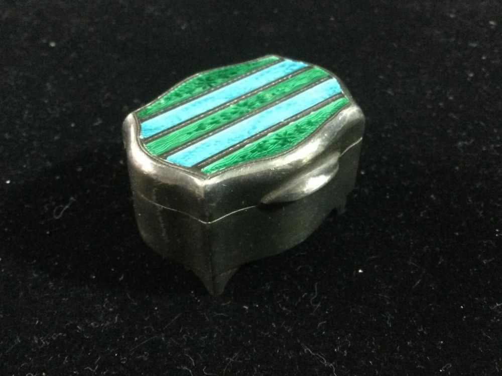 Lot 89: Silver Reuge Music Box