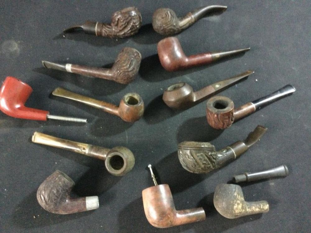 Lot 106: Vintage Pipes