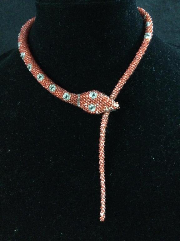 Lot 115: Art Deco Snake Glass Beaded Necklace