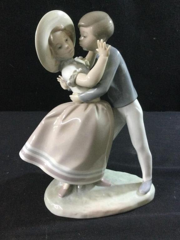 Lot 127: Lladro "Waltz Time" #4856