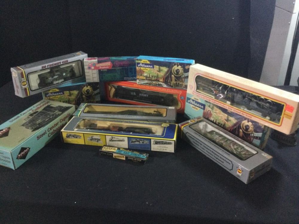 Lot 160: Vintage Trains in Original Boxes  "LOOK"