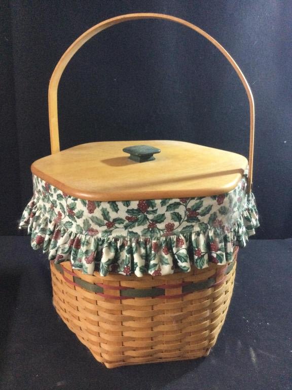 Lot 178: Large Longaberger Basket