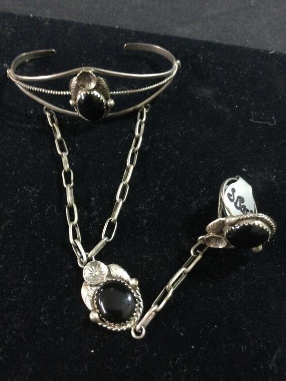 Lot 198: Vintage Native Sterling & Onyx Stone Cuff Bracelet