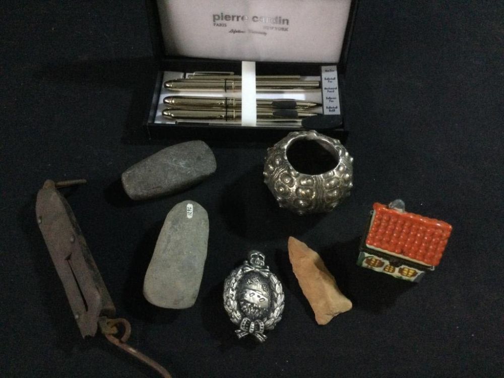 Lot 201: Antique Mix Lot