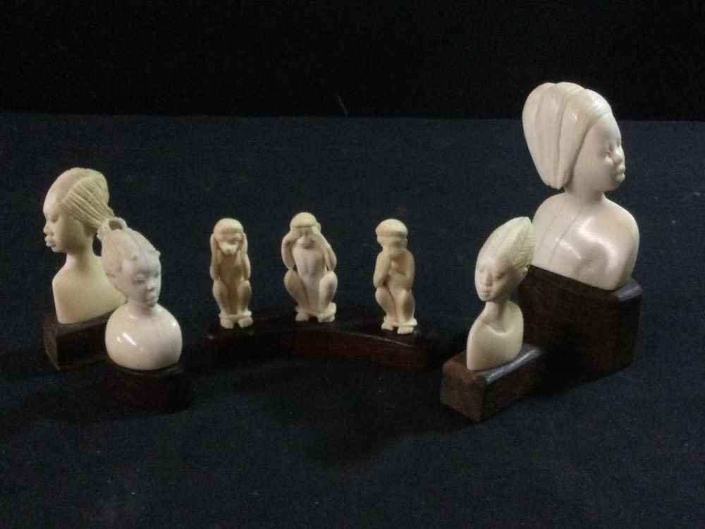 Lot 230: Carved African Heads & Monkey Figures