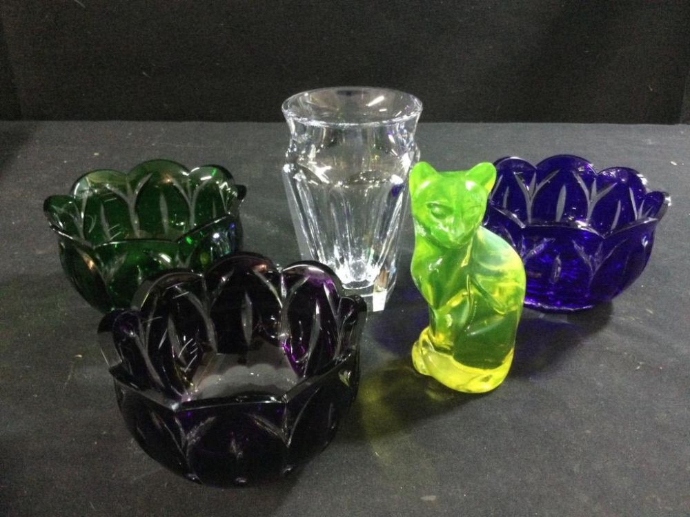 Lot 249: Collectible Glassware