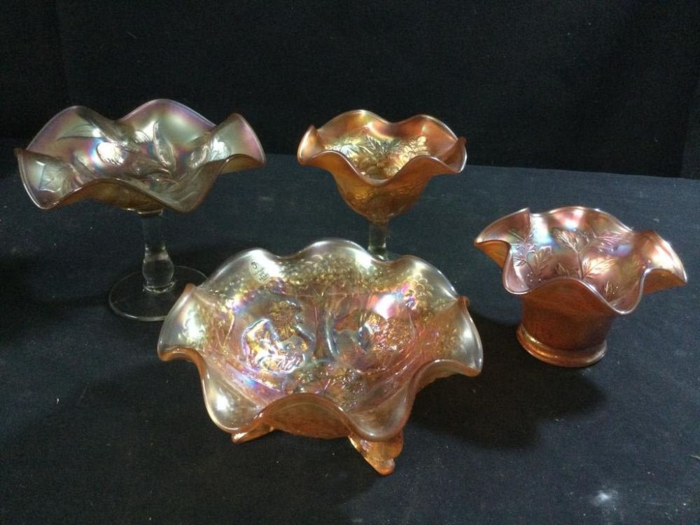 Lot 251: Fenton Glassware