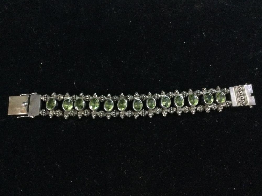 Lot 290: Antique Sterling Bracelet