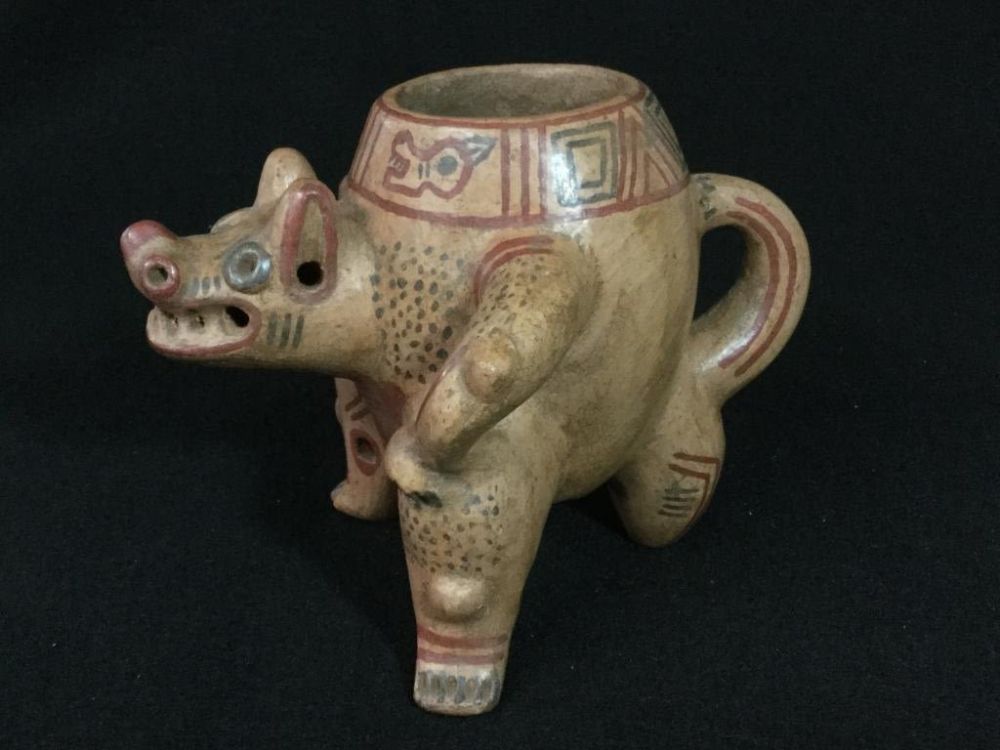 Lot 20: Pre-Columbian/Native American Vessel