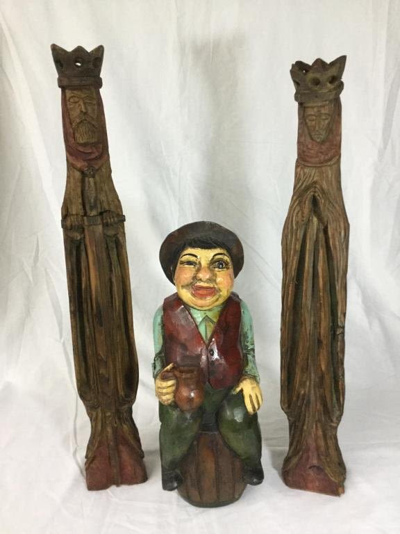 Lot 32: Vintage Carved Figures