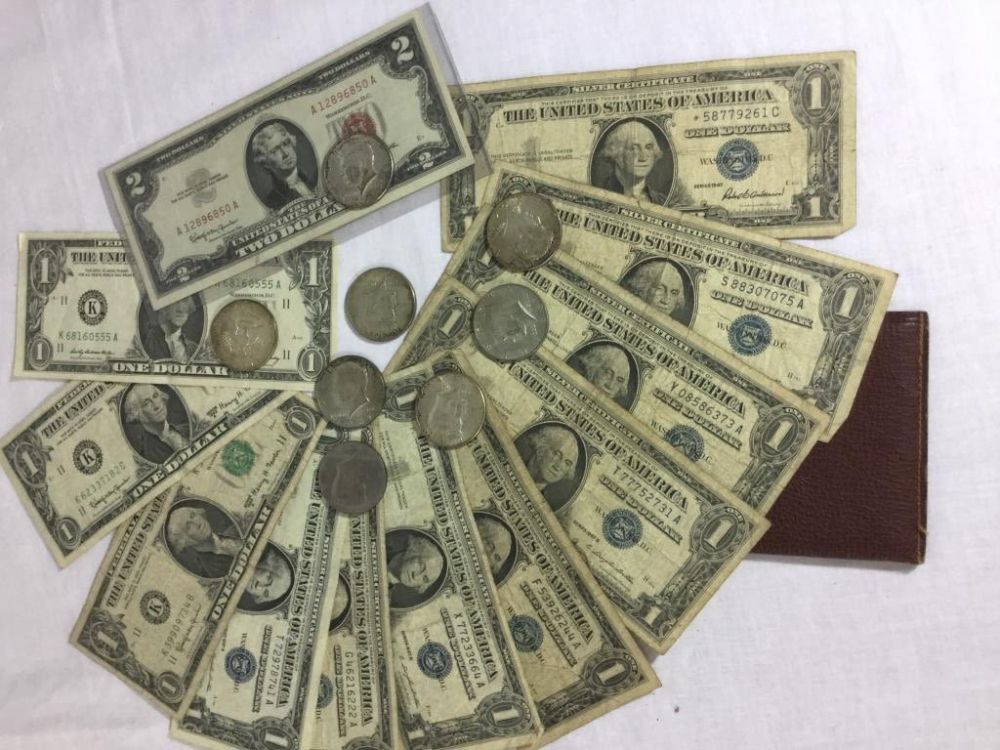 Lot 48: Paper Currency & Coins