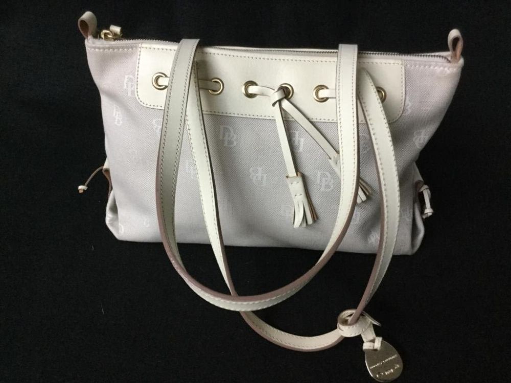 Lot 100: Dooney & Bourke Handbag
