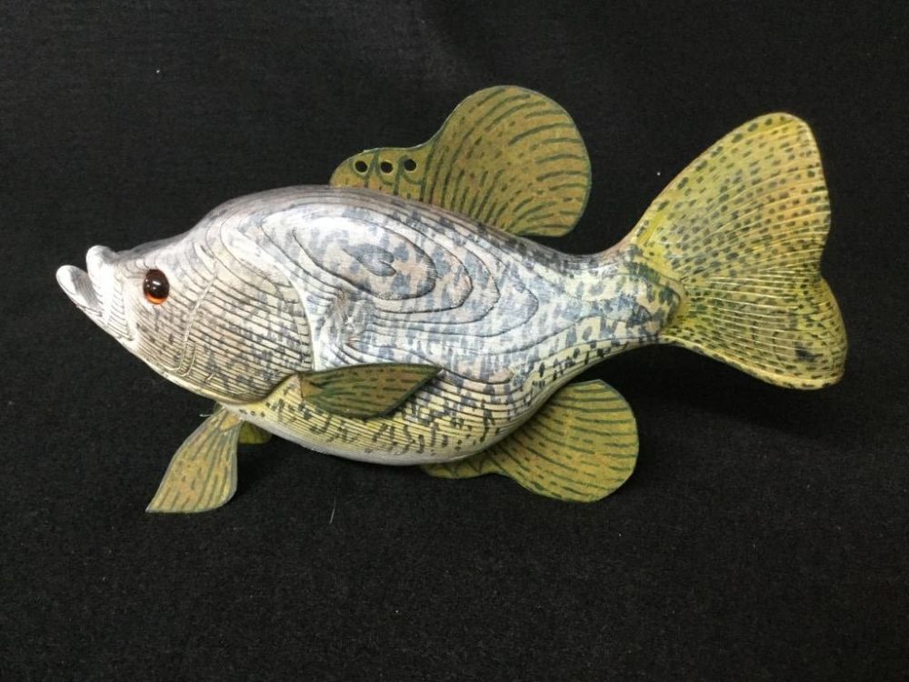 Lot 126: Fish Spearing Decoy