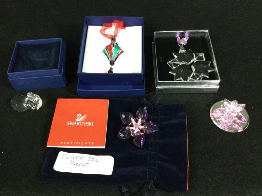 Lot 127: Swarvoski Lot