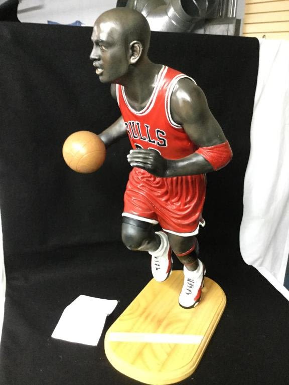 Lot 153: Vintage Michael Jordan Statue