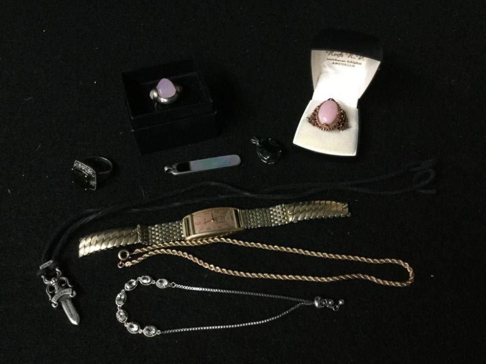 Lot 201: Jewelry Lot