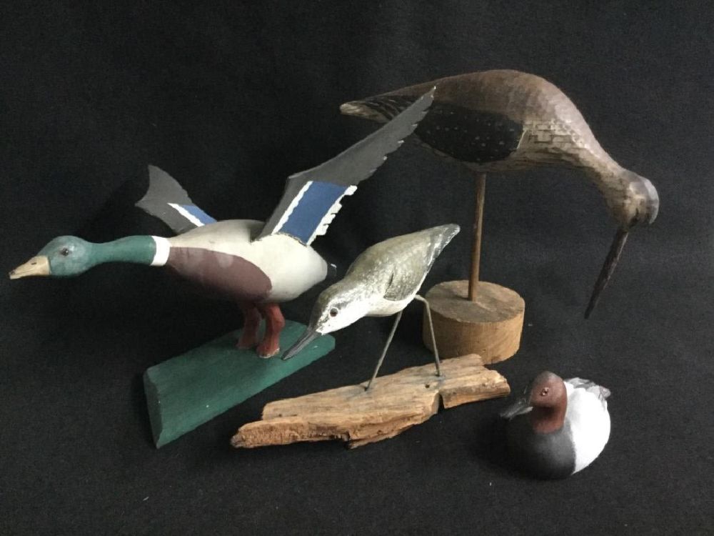 Lot 19: Wood Bird/Duck Carvings