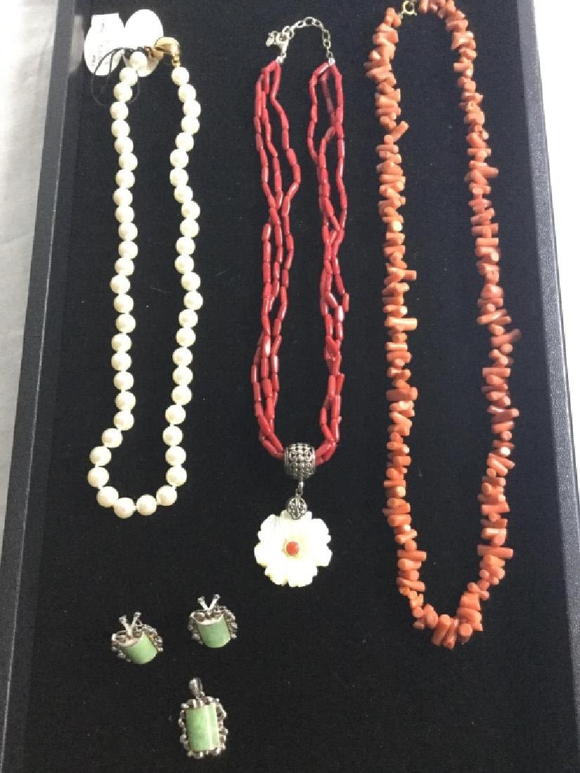 Lot 73: Jewelry Lot