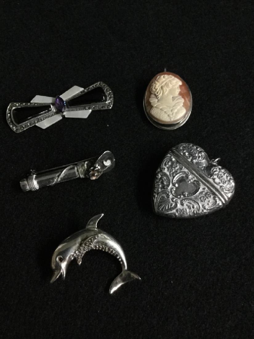 Lot 91: Sterling Jewelry Lot