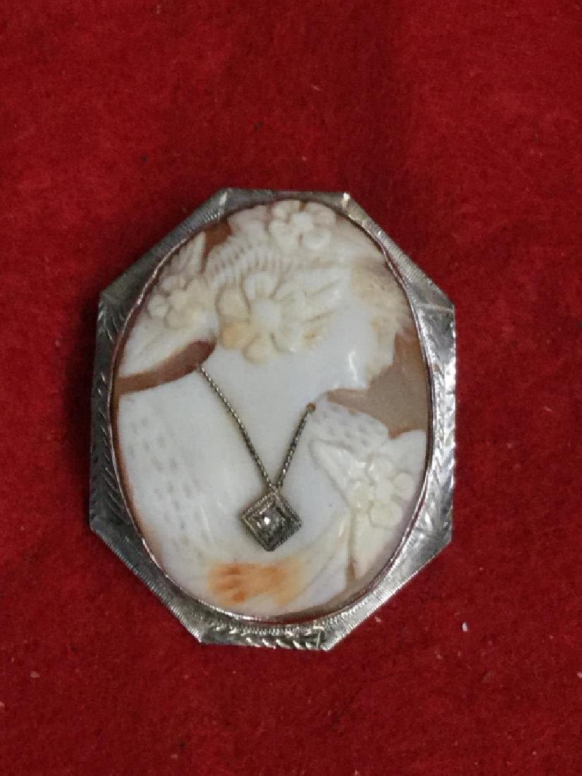 Lot 101: 14Kt Cameo