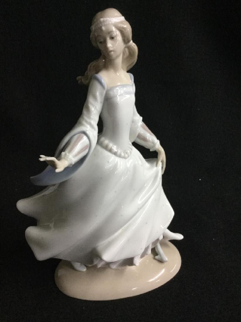 Lot 107: Lladro