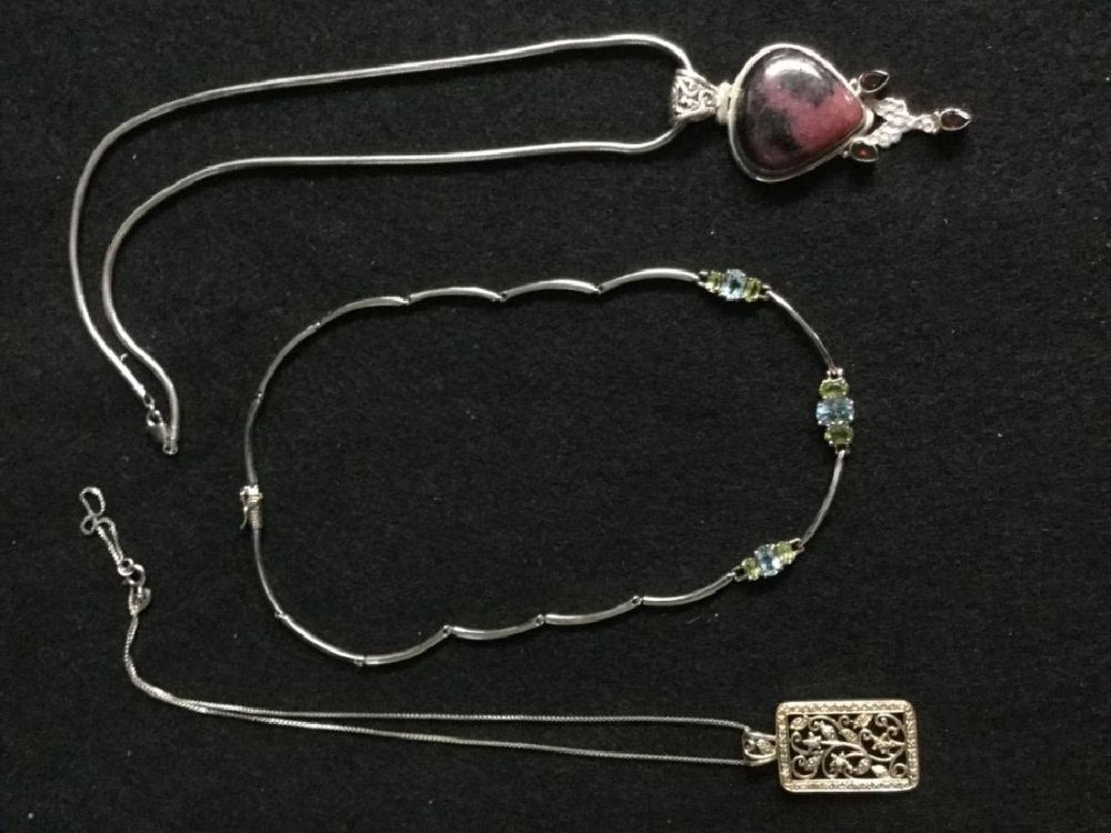 Lot 110: Sterling Jewelry