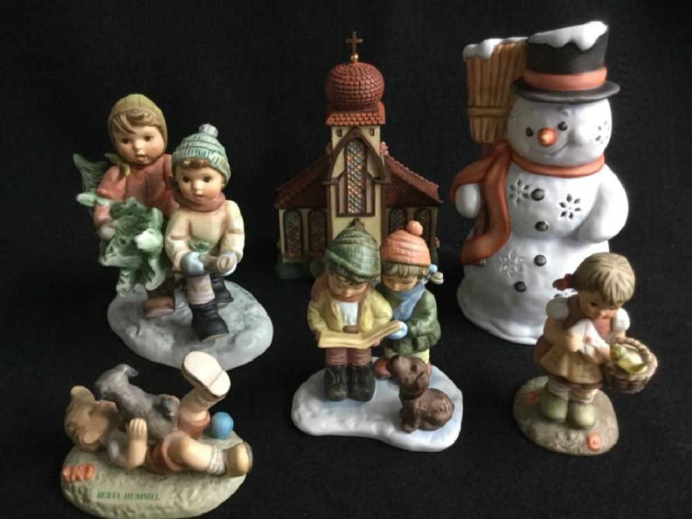 Lot 111: Hummel/Gobel Lot