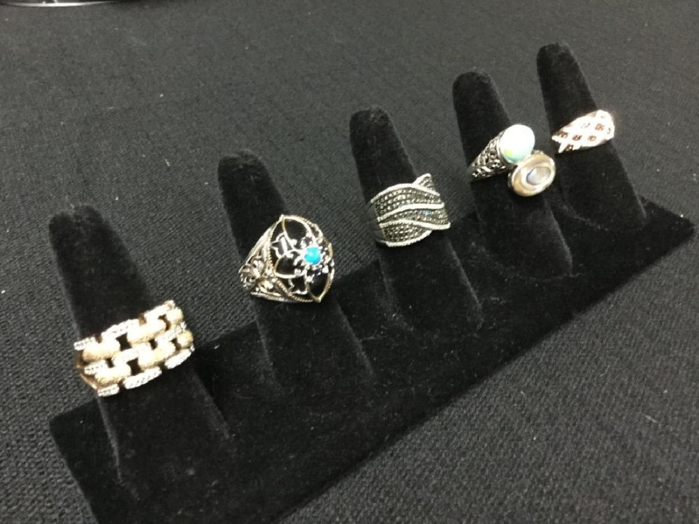 Lot 153: Sterling Rings