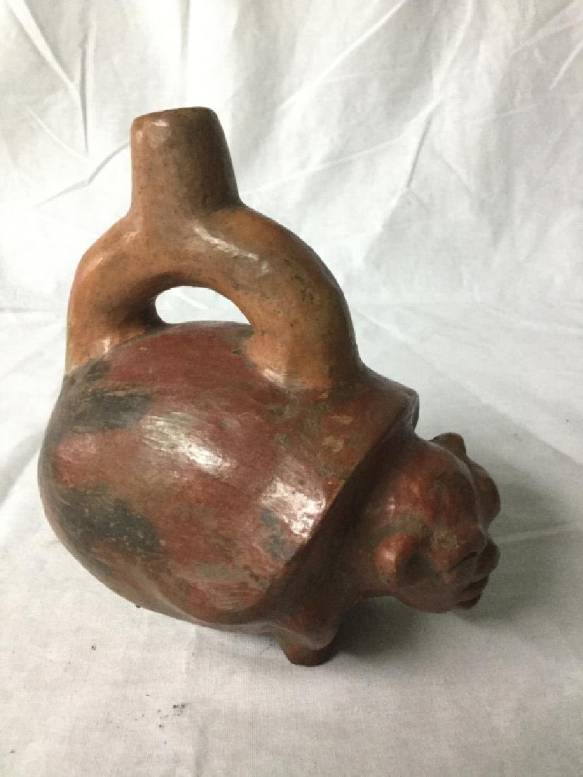 Lot 208: Pre-Columbian Vessel