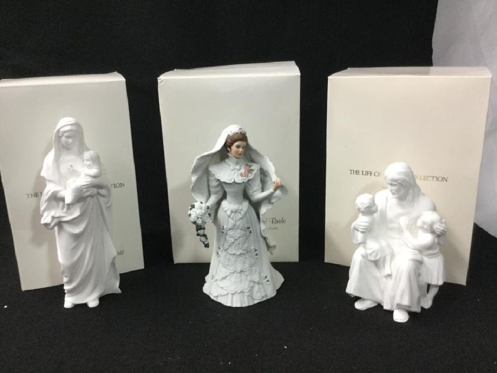 Lot 221: Lenox Figurines