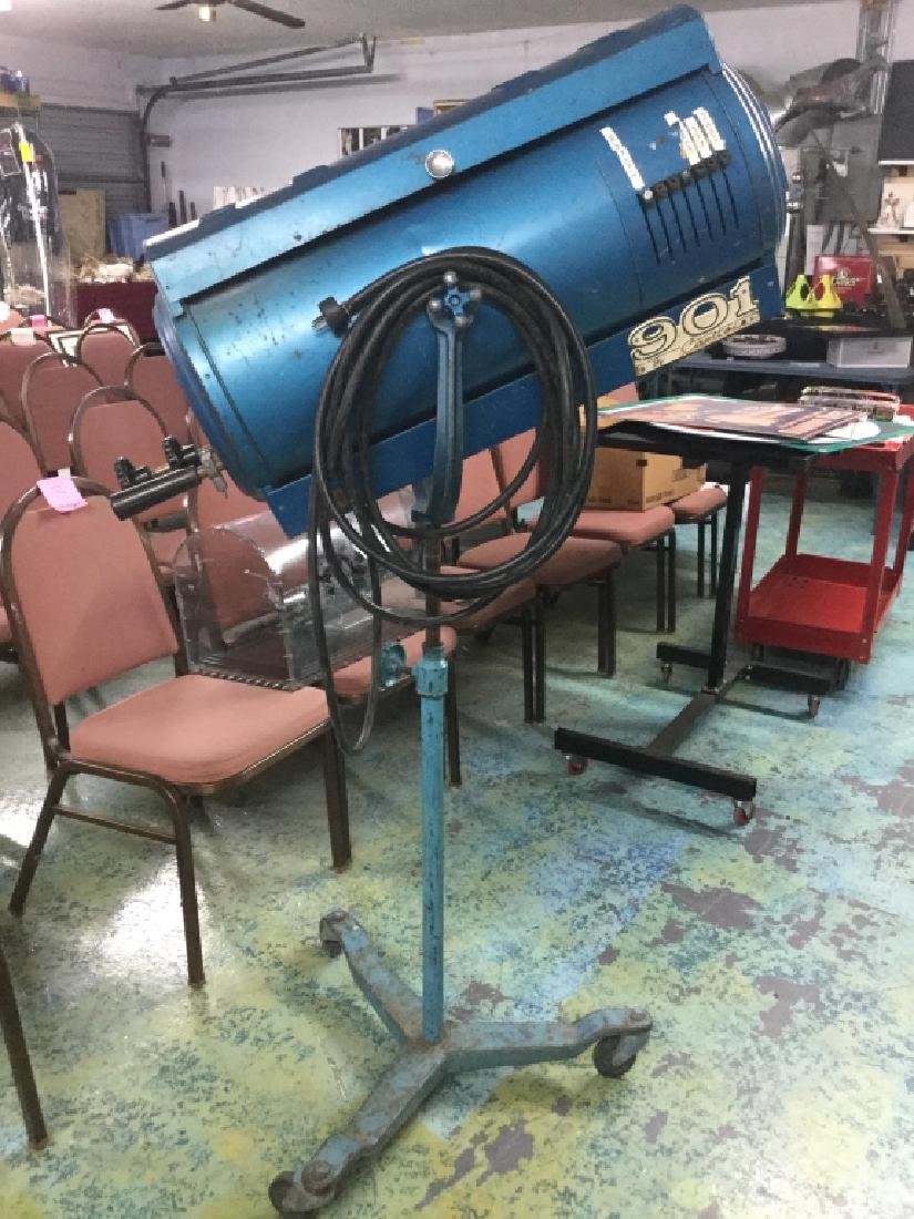Lot 254: Stage Light
