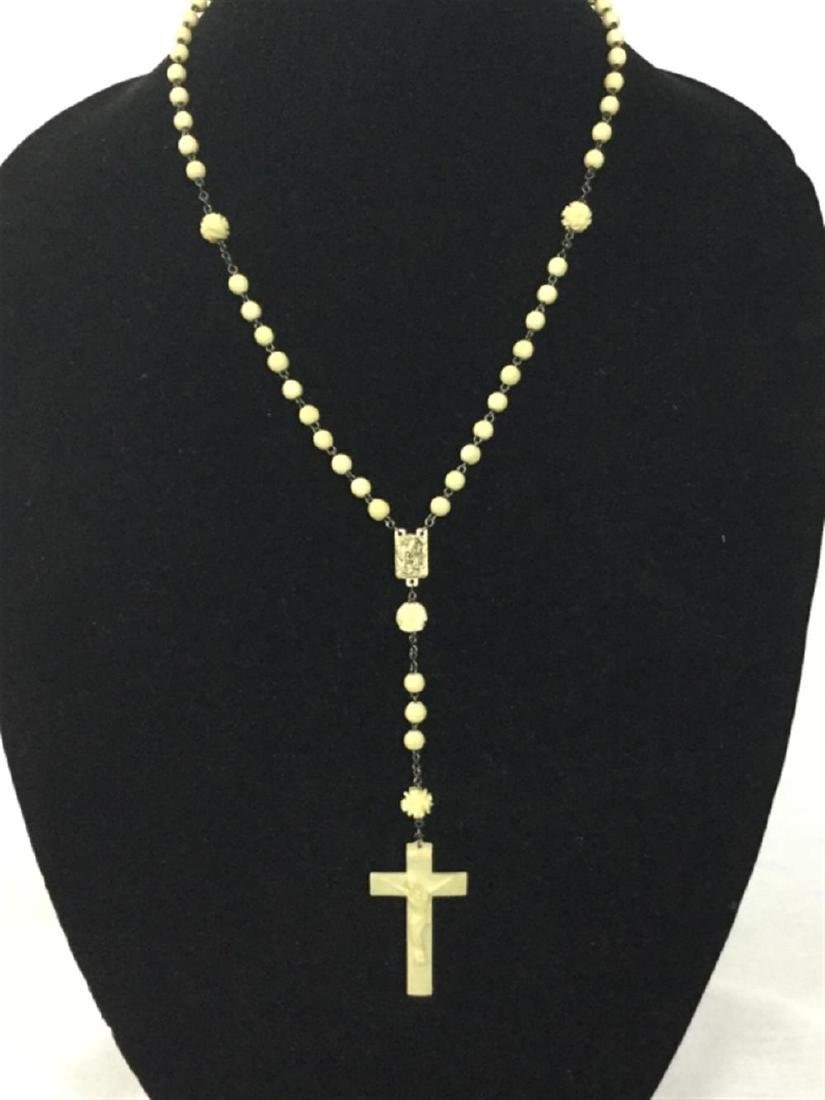 Lot 3: Ivory Rosary Beads