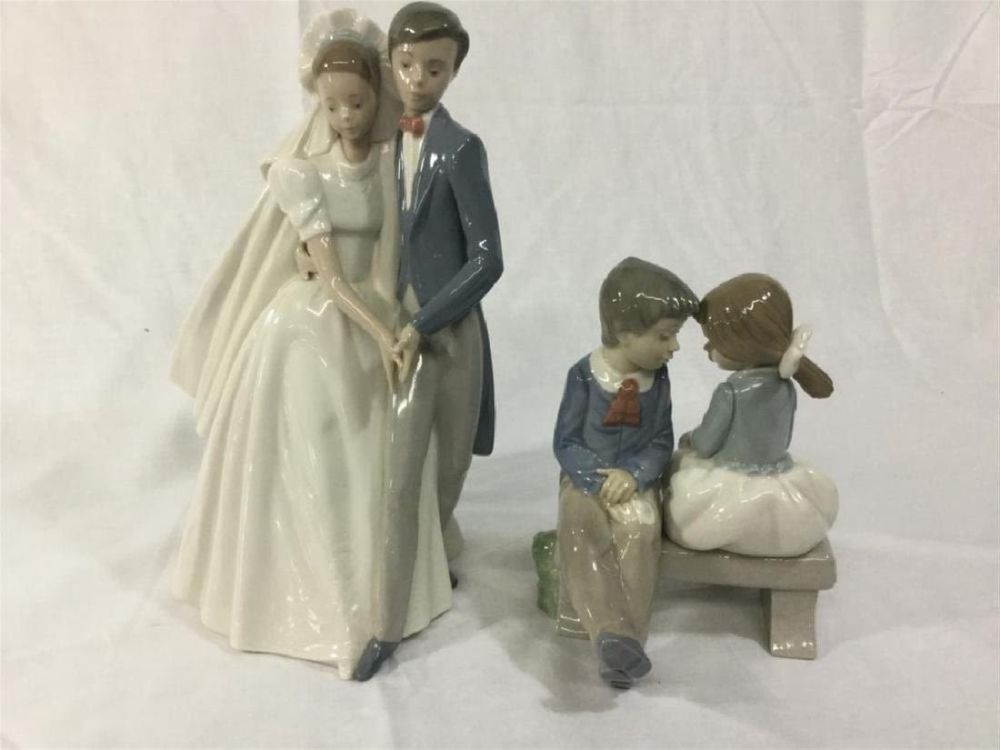 Lot 18: NAO Statues