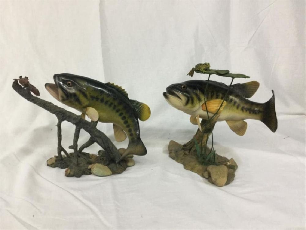 Lot 30: Largemouth Bass Sculptures