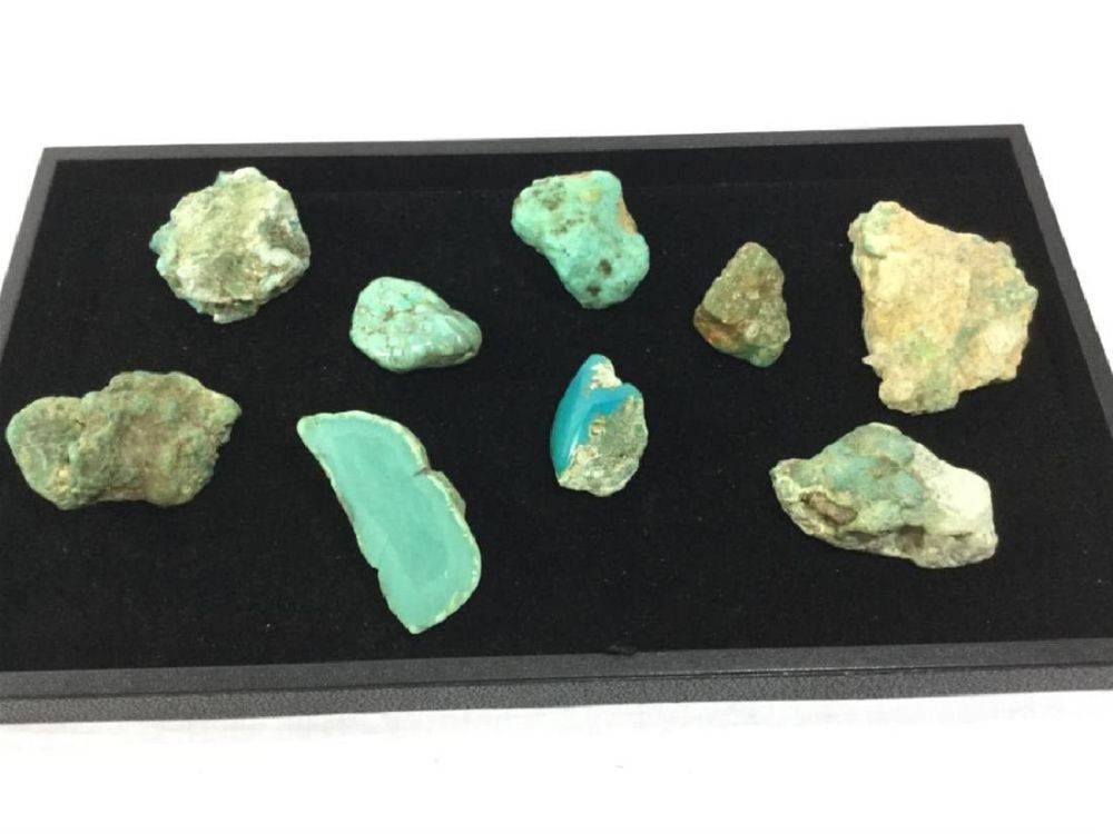 Lot 52: Mineral Specimens