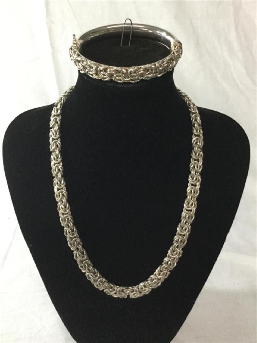 Lot 75: Sterling Silver Set