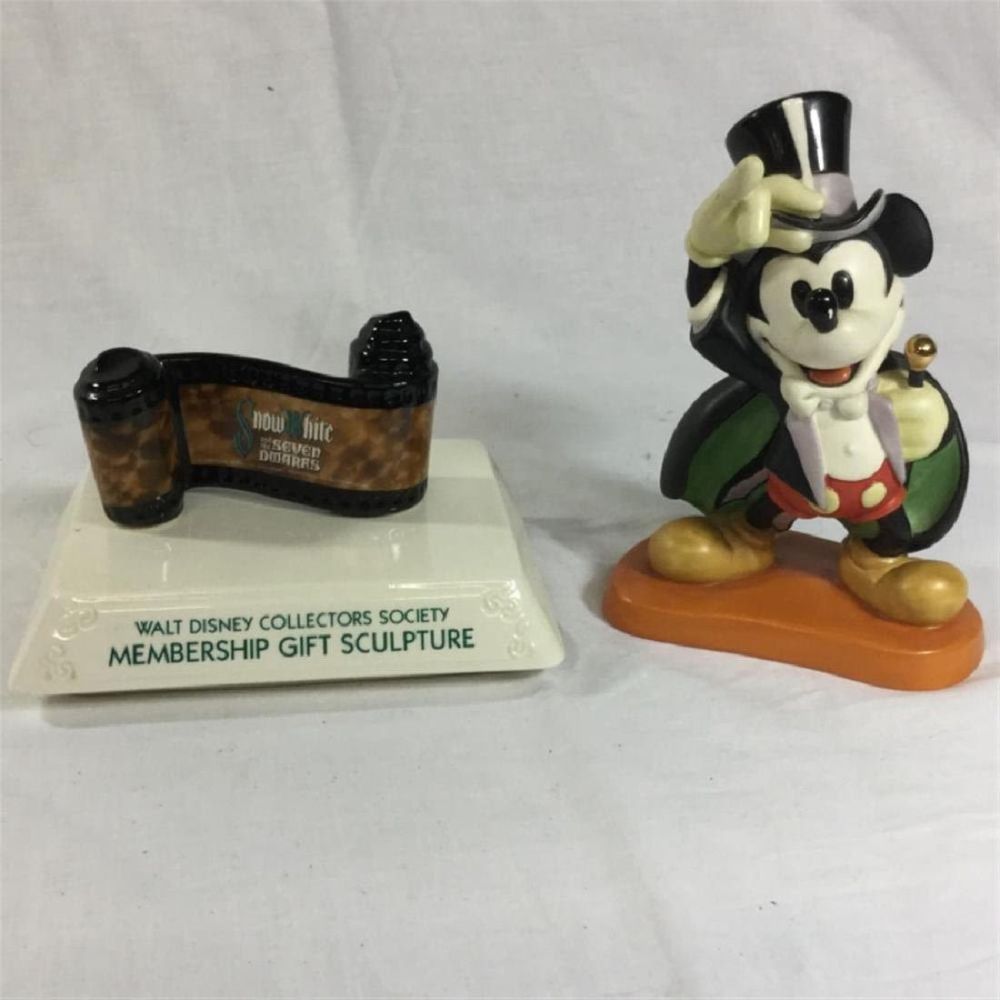 Lot 91: Classic Walt Disney Collection