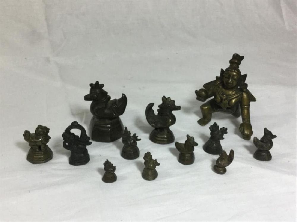 Lot 124: Opium Weights