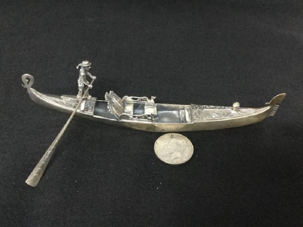 Lot 134: Silver Boat