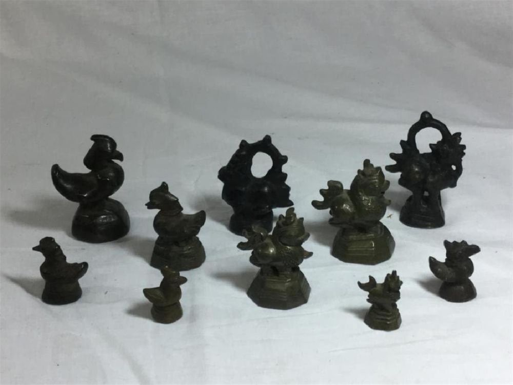 Lot 136: Opium Weights