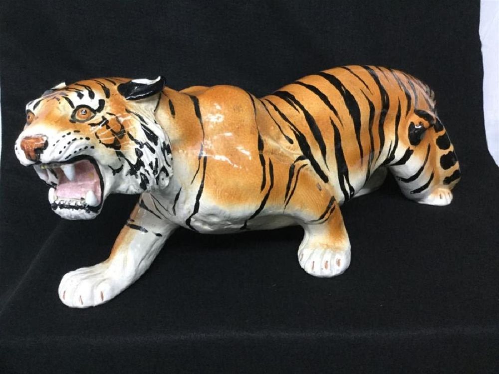 Lot 160: Tiger