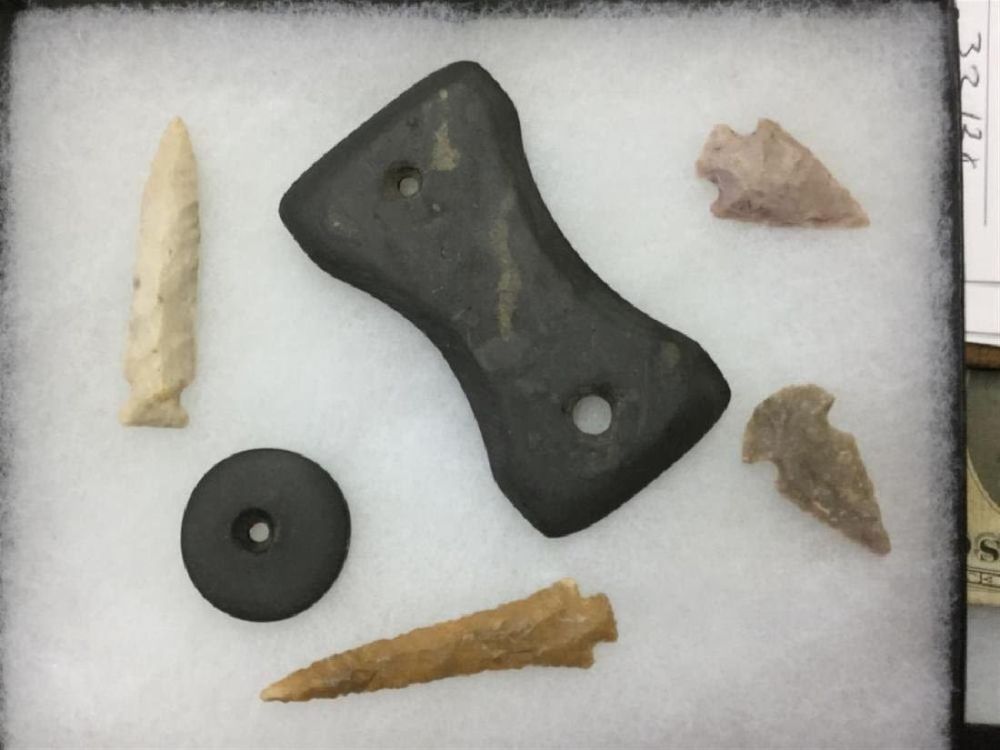 Lot 189: Indian Artifacts